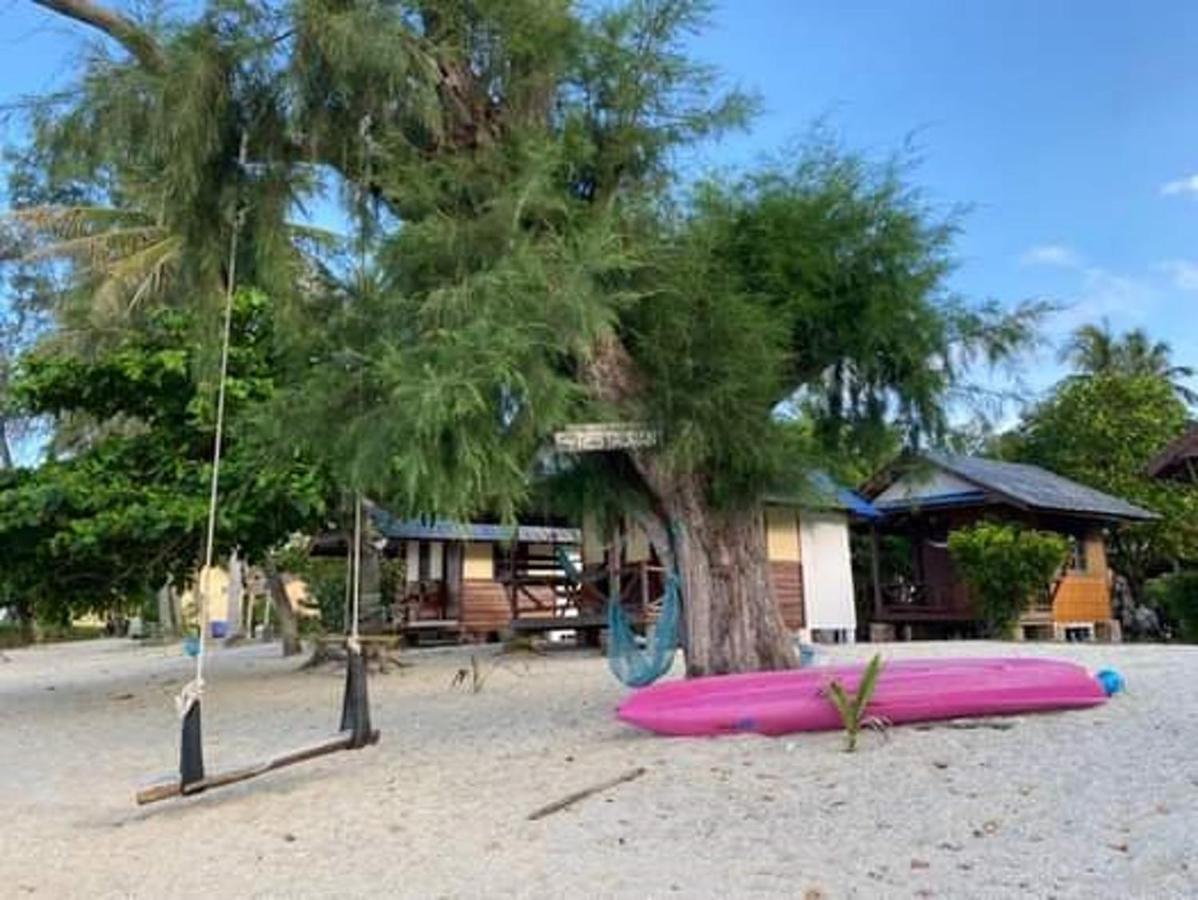 Pinks Bungalow Hotel Baan Tai Luaran gambar