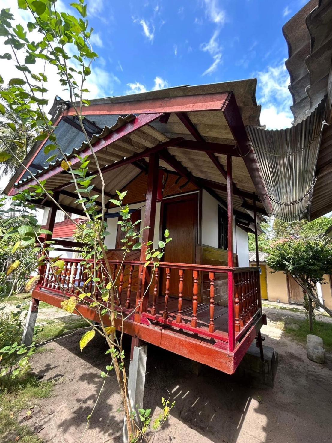 Pinks Bungalow Hotel Baan Tai Luaran gambar