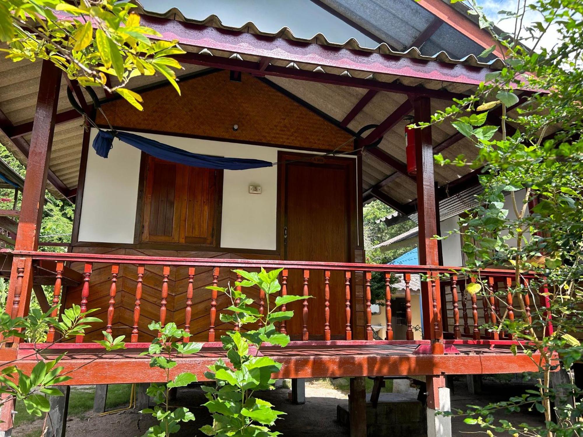 Pinks Bungalow Hotel Baan Tai Luaran gambar